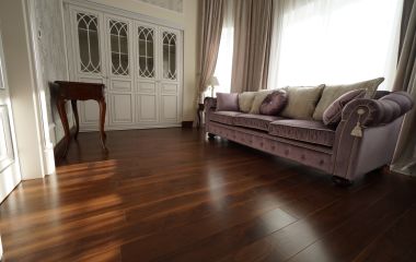 Американський горіх в приватному будинку