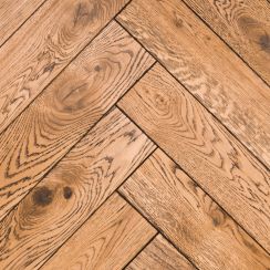 Угорська ялинка Дуб Сахара