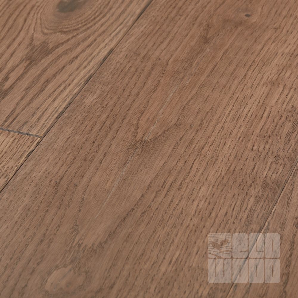 Массивная доска Дуб Медиум