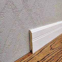 Плинтус МДФ LF01белый RAL 9003