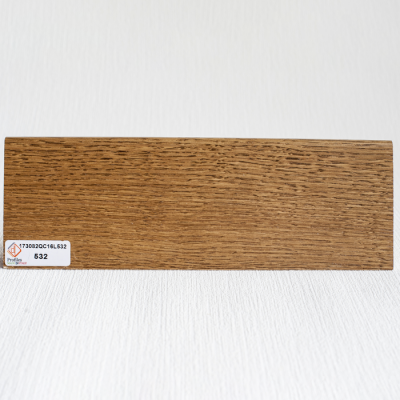 Плинтус на фанере со шпоном дуба 532