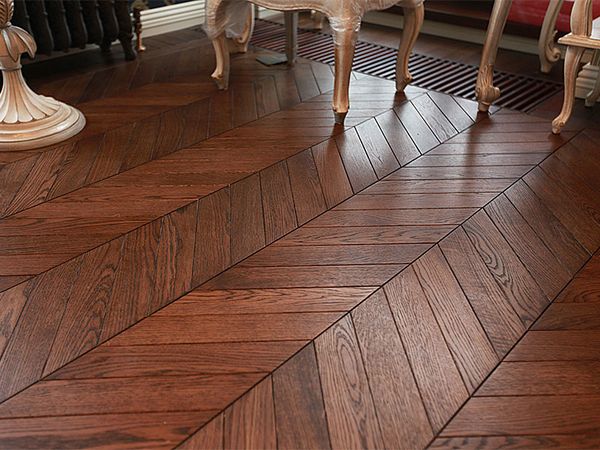 Французская елка Дуб Паприка