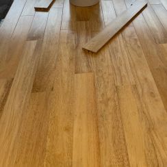 Массивная доска Гевея Натур