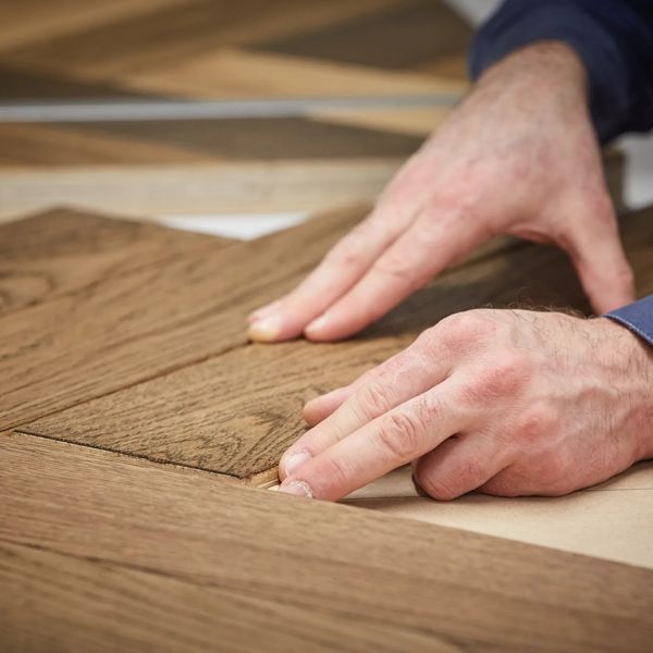 Укладка паркета на стяжку на клей Укладка паркета на стяжку на клей