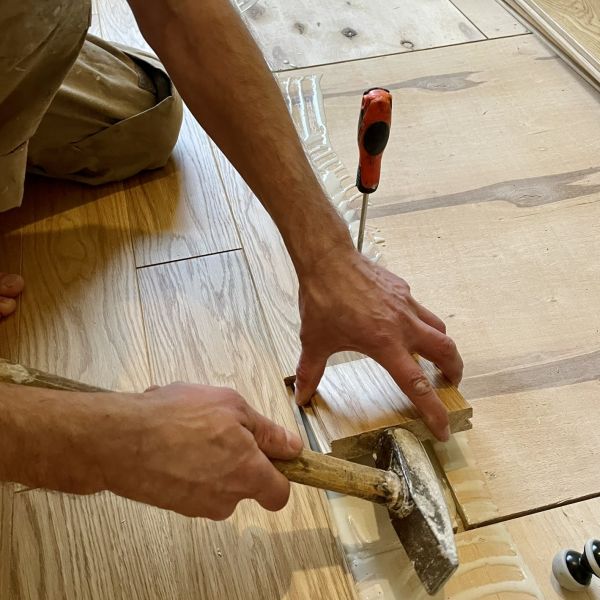 Укладка на фанеру "под ключ" Стандарт Укладка на фанеру "под ключ" Стандарт