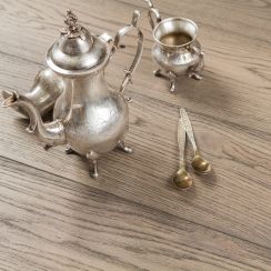 Массивная доска Дуб Зебрано браш